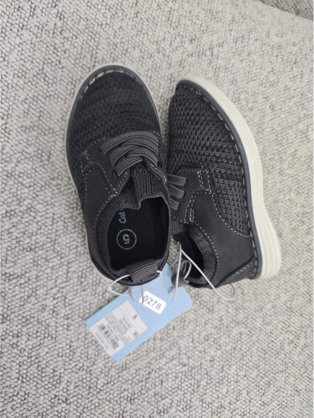 Size 5 brand new shoe from target item 278 bin 5